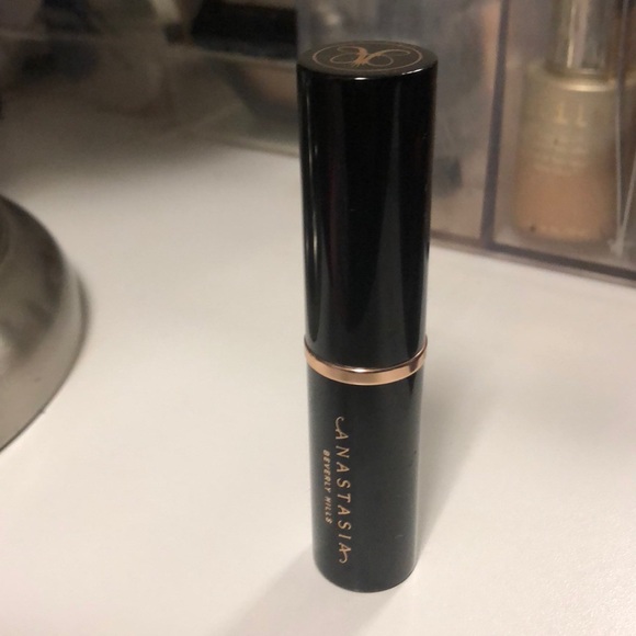 Anastasia Beverly Hills Other - Anastasia Beverly Hills Stick Foundation